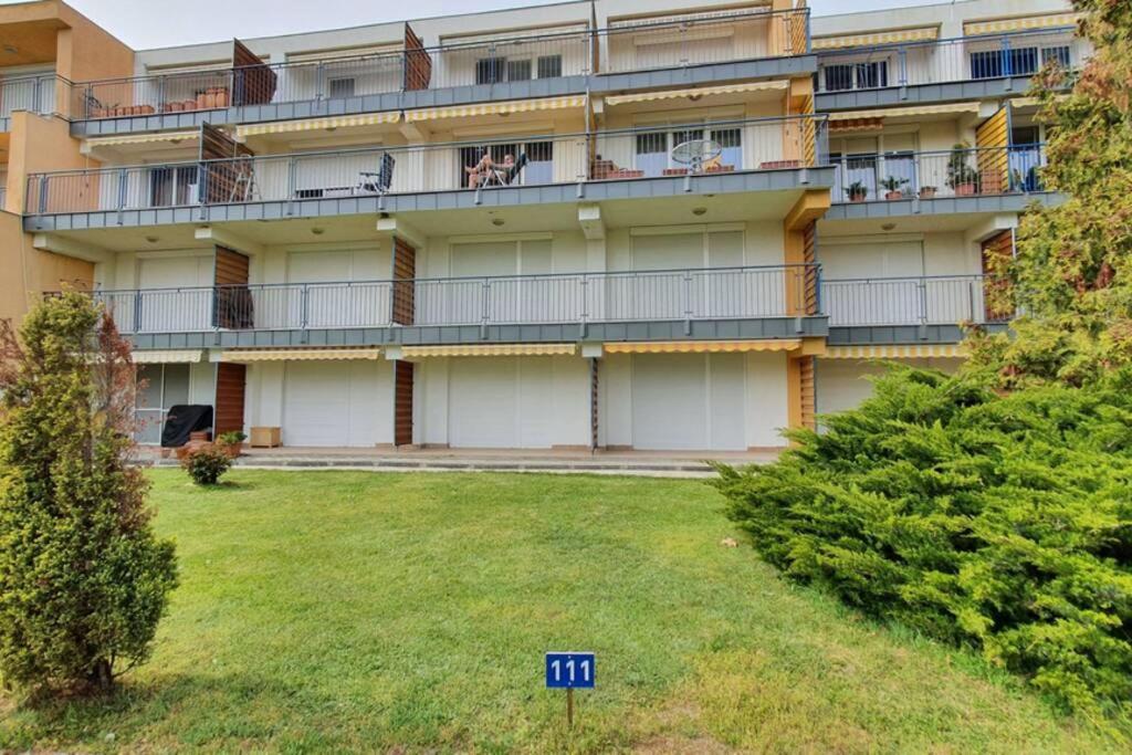 Igenyes 4 Fos Apartman Koezvetlen A Strandnal Apartment Чопак Екстериор снимка